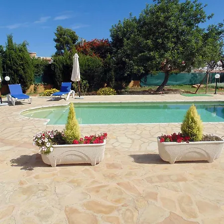 Casa Sol * Санта-Еулалія-дель-Ріо